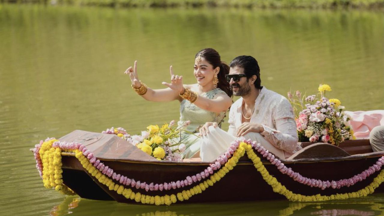 পরিবারের বিরোধ থাকার পরও যেভাবে বিয়ে হলো রাশমিকা-বিজয়ের