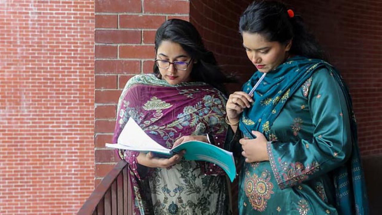 একশনএইডে ১০ পদে চাকরি