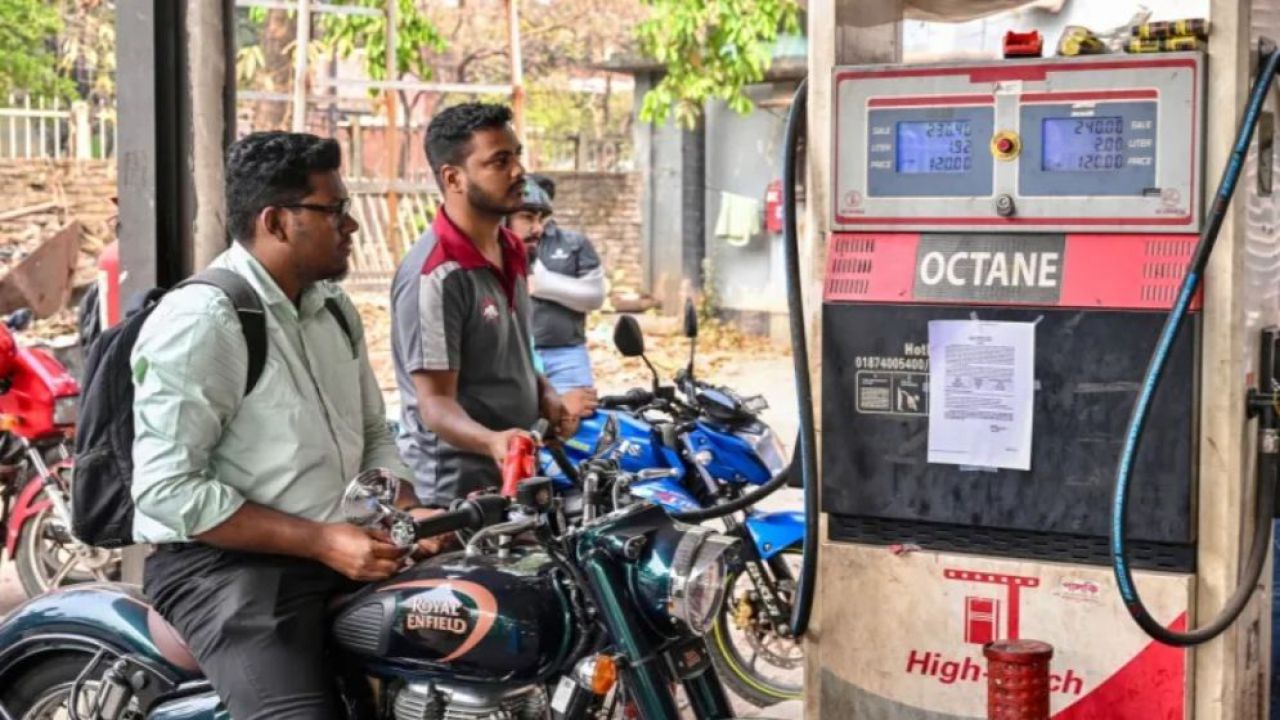 ইরান যুদ্ধের প্রভাবে বিশ্ব অর্থনীতি নড়বড়ে, চাপের মুখে বাংলাদেশসহ যেসব দেশ