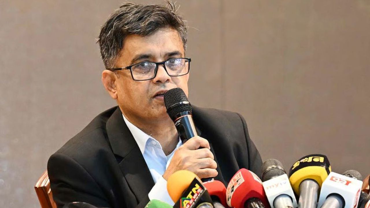 অন্তর্বর্তী সরকার কেন পে স্কেল দিতে পারেনি, জানালেন সাবেক প্রেস সচিব