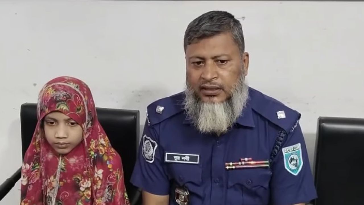 মাদ্রাসা থেকে কৌশলে বের করে নেওয়া ৭ বছরের শিশু উদ্ধার, থানায় হেফাজতে — খোঁজ চলছে পরিবারের