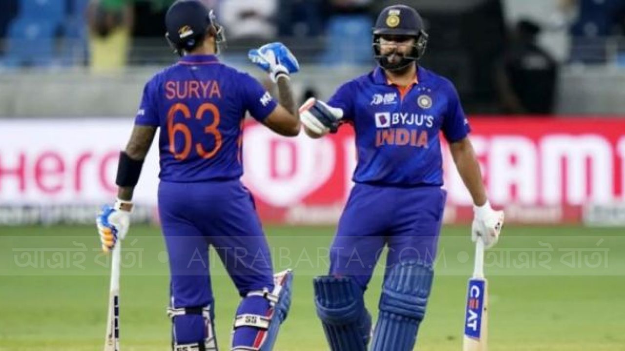 রোহিত শর্মার ঝোড়ো ফিফটির পরও বড় পুঁজি পেলো না ভারত